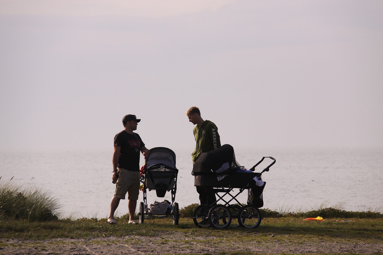 découvrez des solutions de garde d'enfants adaptées à vos besoins, avec des conseils pratiques et des ressources pour assurer le bien-être et l'épanouissement de vos petits, dans un environnement sécurisé et stimulant.