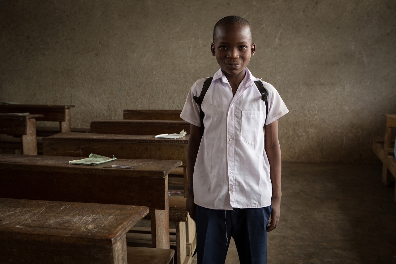 découvrez comment préparer votre enfant à la rentrée scolaire avec des conseils pratiques, des activités ludiques et des stratégies pour favoriser son autonomie et sa confiance en soi.