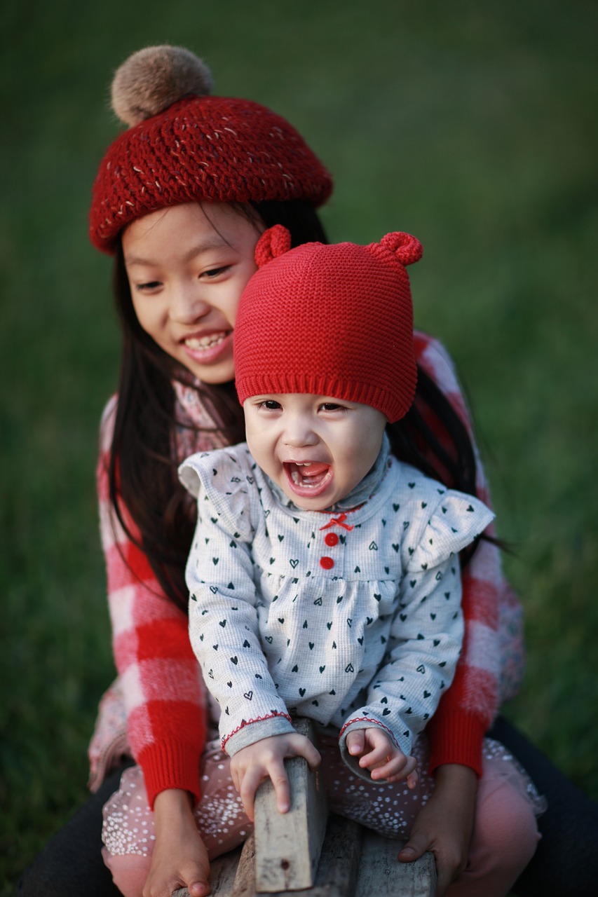 découvrez des conseils pratiques et des astuces indispensables pour voyager sereinement avec vos enfants. transformez chaque déplacement en une aventure inoubliable grâce à nos recommandations sur les destinations adaptées, les activités familiales et les indispensables pour un voyage réussi en famille.