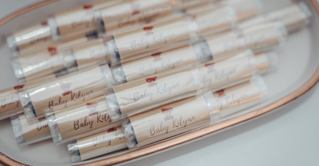 découvrez notre sélection de cadeaux pour bébés, idéaux pour toute occasion ! offrez des articles pratiques et adorables qui raviront les nouveaux parents et chériront les tout-petits. trouvez le cadeau parfait qui allie tendresse et utilité.