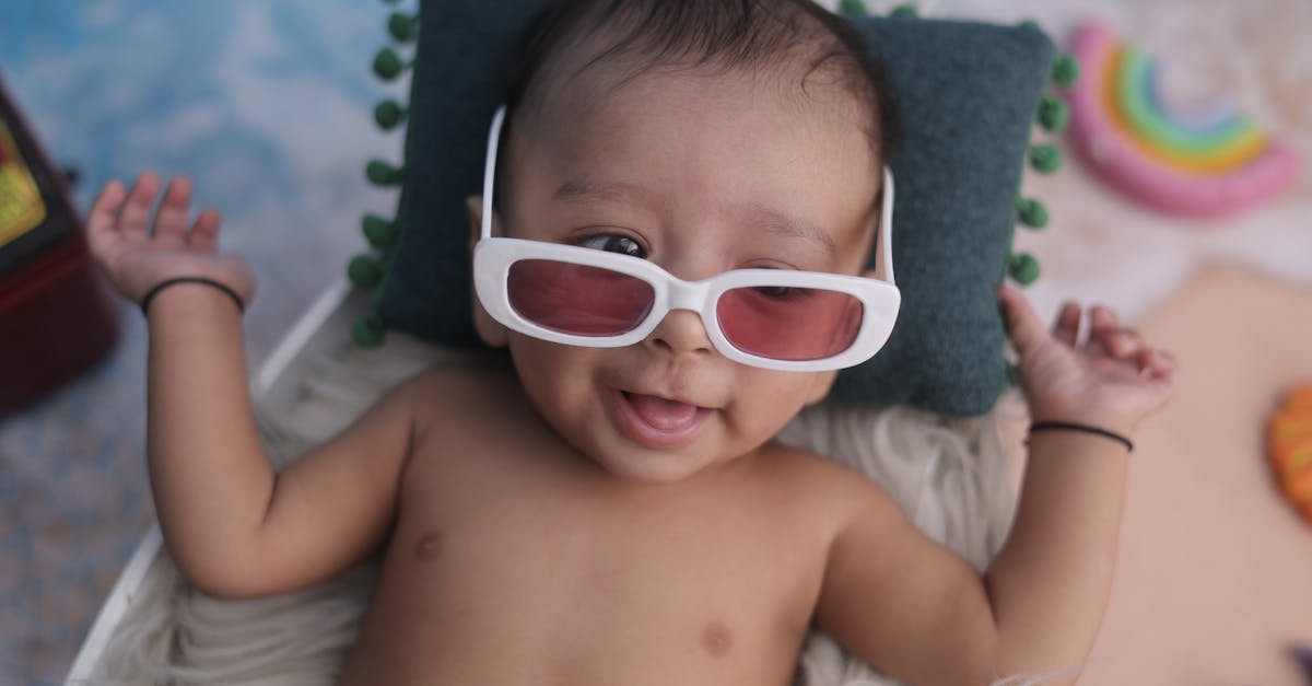 découvrez notre collection de couvertures pour bébés, douces et confortables, idéales pour garder votre petit à l'abri et au chaud. parfaites pour les moments de câlins et les sorties en poussette, nos couvertures allient qualité et style pour le bien-être de votre enfant.