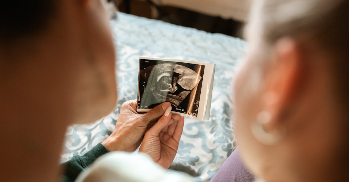 découvrez des conseils essentiels pour assurer la santé et le bien-être de votre bébé. apprenez les meilleures pratiques en matière de nutrition, de soins médicaux et de développement pour un avenir sain.