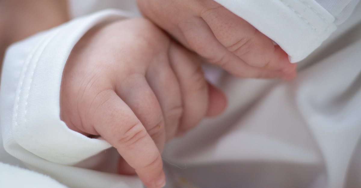 découvrez notre sélection de préparations pour nourrissons, riches en nutriments essentiels pour le développement de votre bébé. formulées avec soin, nos laits infantiles assurent une croissance saine et équilibrée dès les premiers mois.
