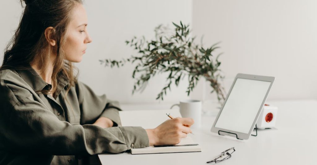 découvrez nos conseils et ressources pour bâtir une carrière réussie. explorez des stratégies pour le développement professionnel, la recherche d'emploi et l'évolution de votre parcours.