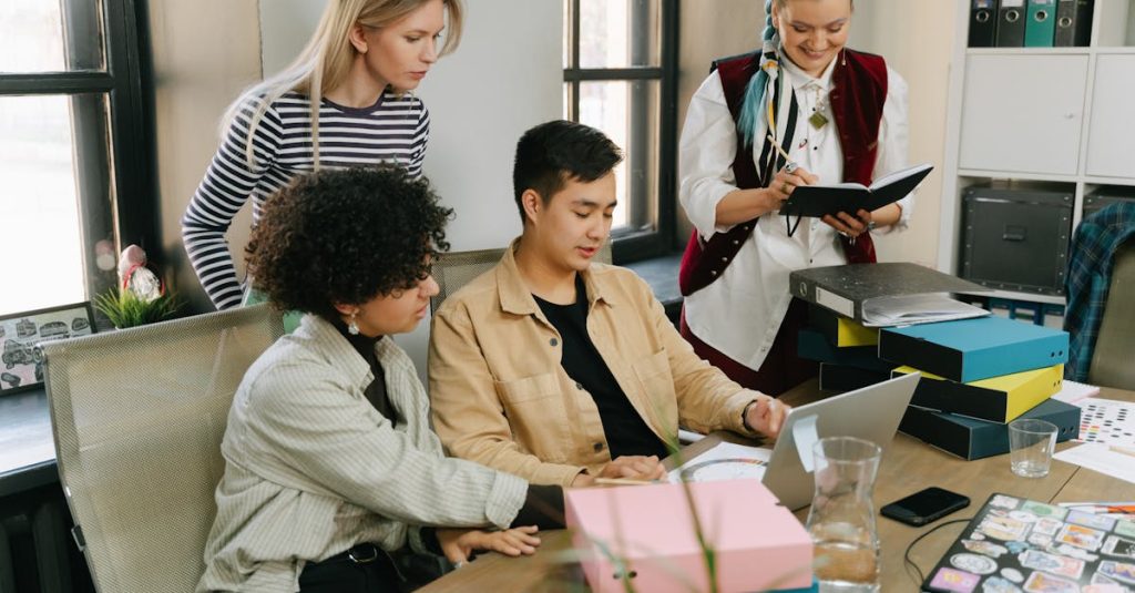 découvrez l'art de la délégation pour optimiser votre gestion du temps et améliorer votre efficacité professionnelle. apprenez à confier des tâches de manière stratégique et à renforcer la collaboration au sein de votre équipe.
