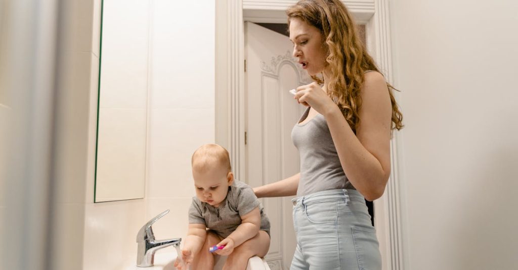 découvrez nos conseils essentiels pour assurer une hygiène optimale de votre bébé. apprenez les meilleures pratiques pour prendre soin de la peau délicate de votre nourrisson, des conseils sur le bain, le change et l'utilisation de produits adaptés pour garantir la santé et le confort de votre petit.