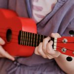 découvrez un univers enchanté avec notre musique pour enfants, une collection de mélodies joyeuses et éducatives qui font chanter et danser les petits. parfait pour éveiller leur créativité et leur imagination !