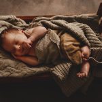 découvrez l'univers magique de la photographie de bébés. capturez chaque sourire, chaque geste et chaque instant précieux de votre petit trésor avec nos séances photo personnalisées et professionnelles.