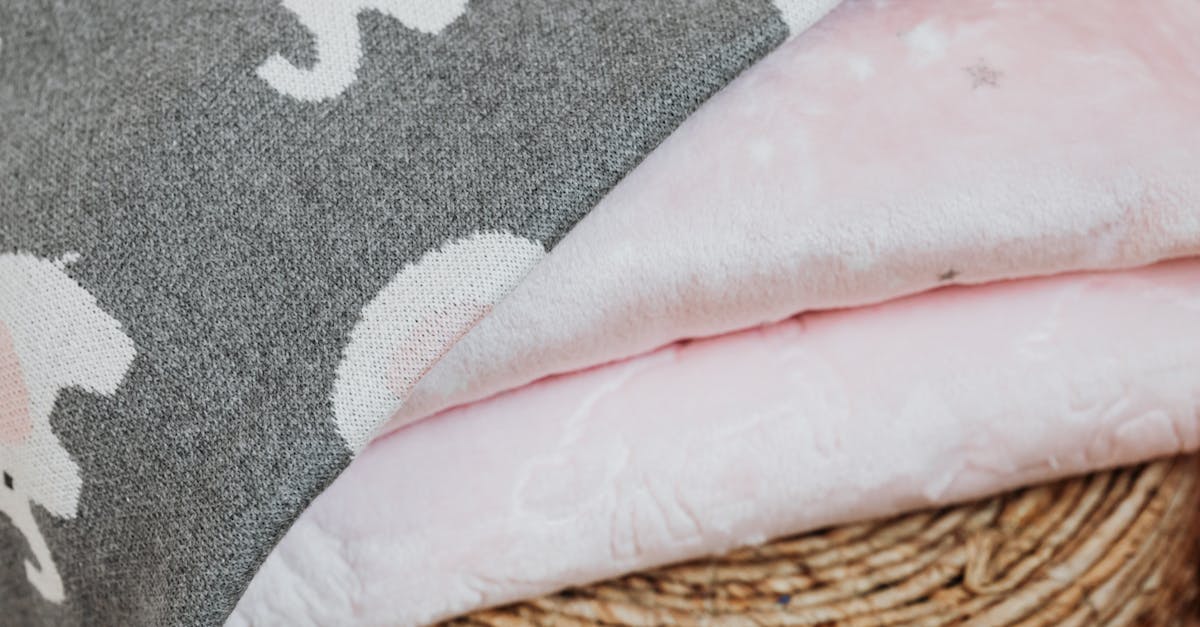 découvrez notre large sélection de produits pour bébés, comprenant des vêtements, des jouets, des accessoires et des articles de soin. offrez à votre petit trésor confort et sécurité avec des marques de confiance. parcourez dès maintenant nos offres pour répondre à tous les besoins de votre enfant.
