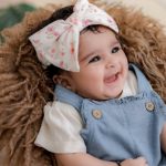 découvrez l'univers enchanté de la couture pour bébés ! apprenez à créer des vêtements adorables et des accessoires uniques pour les tout-petits grâce à nos conseils, tutoriels et astuces pratiques. libérez votre créativité et faites des projets de couture qui charmeront votre petit et rassembleront les familles.
