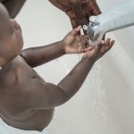 découvrez l'importance de l'implication des parents dans l'éducation de leurs enfants. explorez des stratégies efficaces pour renforcer le lien parent-enfant et améliorer les résultats scolaires grâce à un engagement actif.
