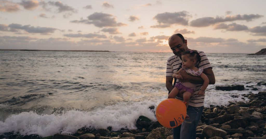découvrez l'univers fascinant de baby rocks, où la musique rencontre l'éveil des tout-petits. offrez à votre bébé une expérience rythmée et ludique, avec des chansons douces et des mélodies entraînantes pour stimuler son développement. plongez dans un monde de découvertes sonores pour les nourrissons !