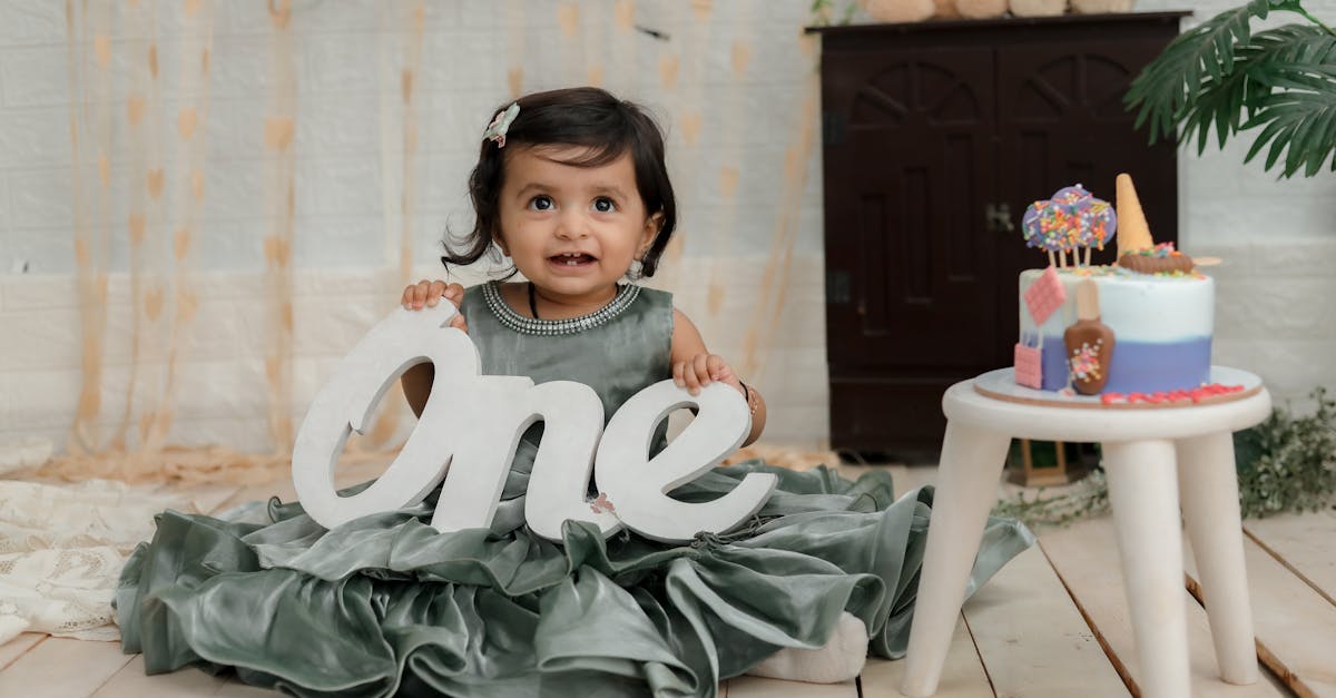 découvrez l'univers du sewing pour bébé avec des astuces, des modèles et des tutoriels faciles à suivre. créez des vêtements et accessoires uniques pour votre petit trésor tout en vous amusant avec du diy accessible.