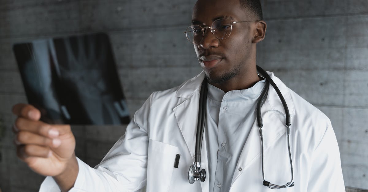 découvrez l'importance d'un bilan de santé régulier pour prévenir les maladies et maintenir votre bien-être. nos services de check-up santé vous permettent d'évaluer votre condition physique et de recevoir des conseils personnalisés.