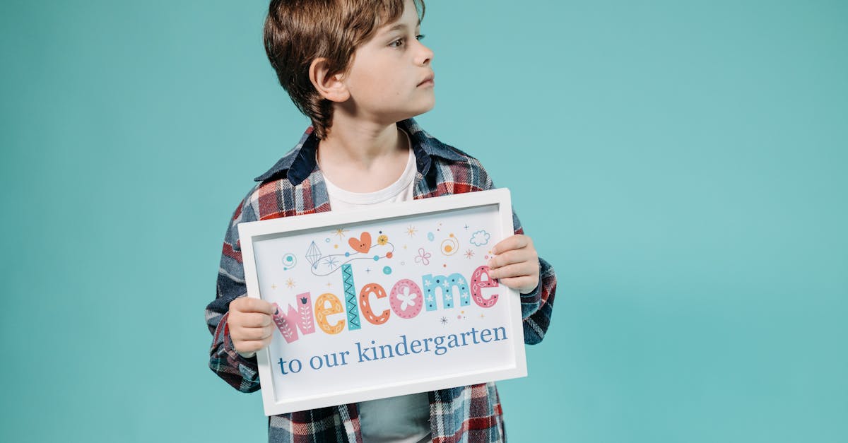 inscrivez votre enfant dans notre établissement scolaire et assurez-lui une éducation de qualité. découvrez nos programmes, activités et l'environnement sûr et accueillant que nous offrons pour favoriser l'apprentissage et le développement personnel. ne manquez pas l'occasion de l'inscrire dès aujourd'hui!