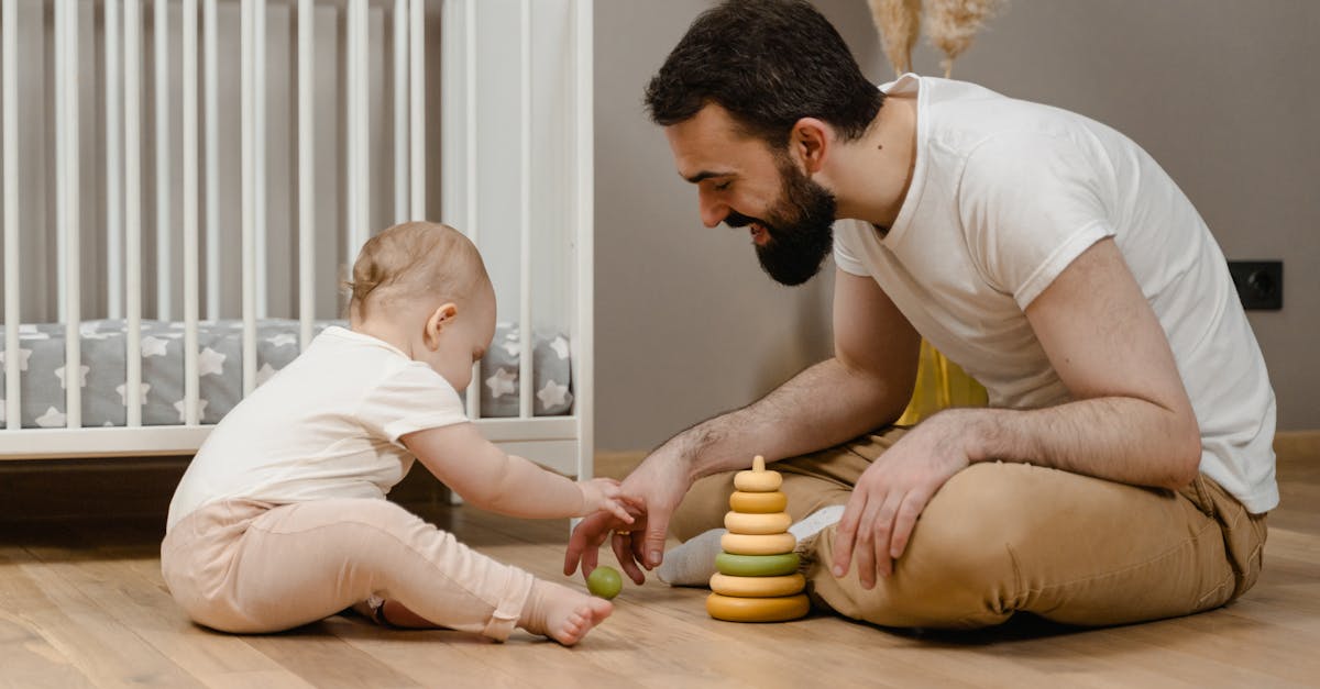 découvrez l'importance de l'engagement parental dans le développement des enfants. explorez des stratégies et des conseils pour renforcer les liens familiaux et favoriser la réussite scolaire grâce à une participation active des parents.