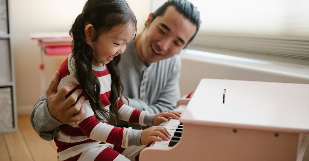 découvrez l'importance de l'engagement parental dans le développement des enfants, des stratégies efficaces pour renforcer la communication et les liens, ainsi que des conseils pour favoriser une collaboration réussie entre parents et éducateurs.